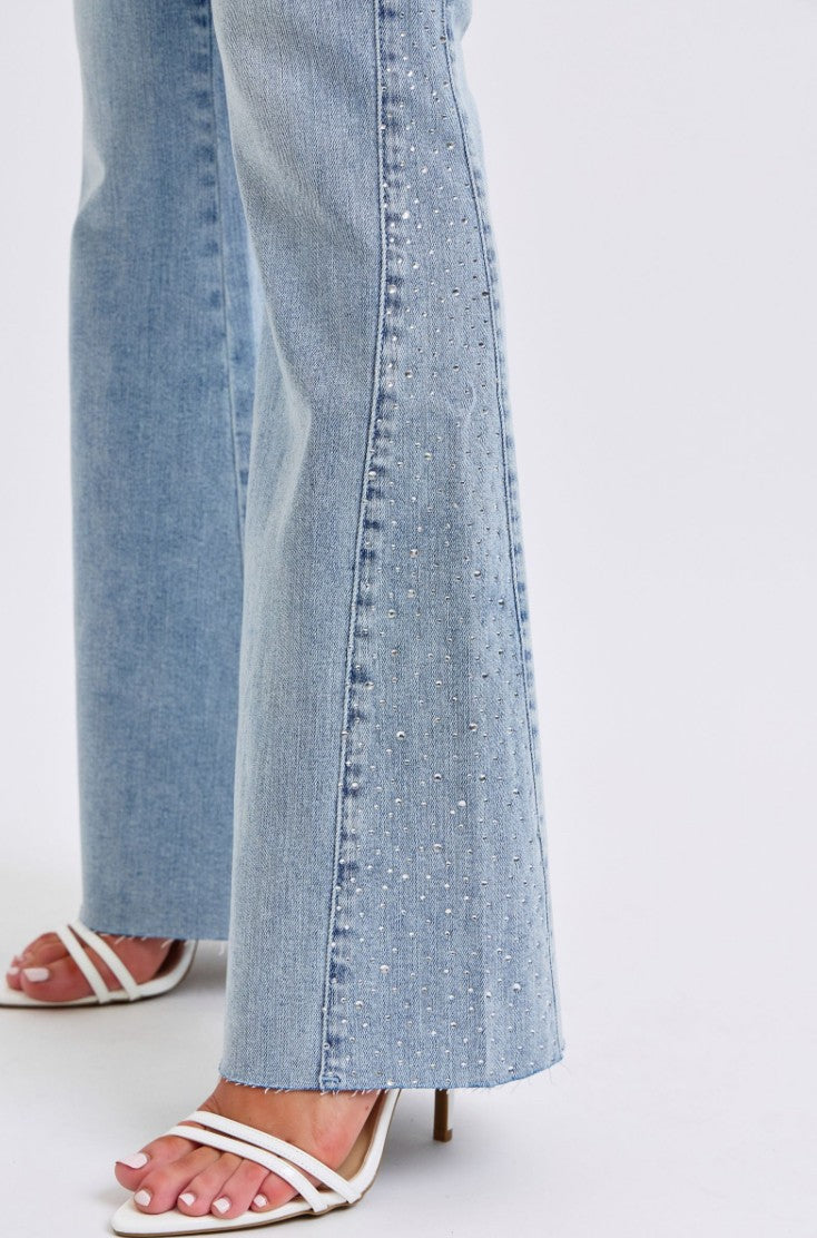 JUDY BLUE 5 BUTTON RHINESTONE DETAIL JEANS