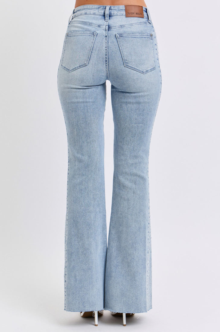 JUDY BLUE 5 BUTTON RHINESTONE DETAIL JEANS
