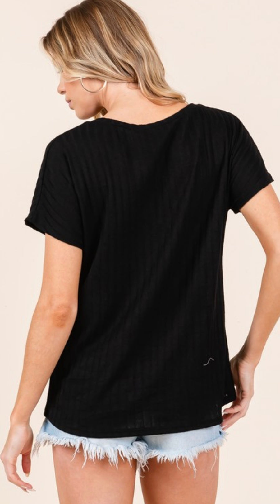 BOMBOM Short Sleeve Ribbed Knit Tee Black 2