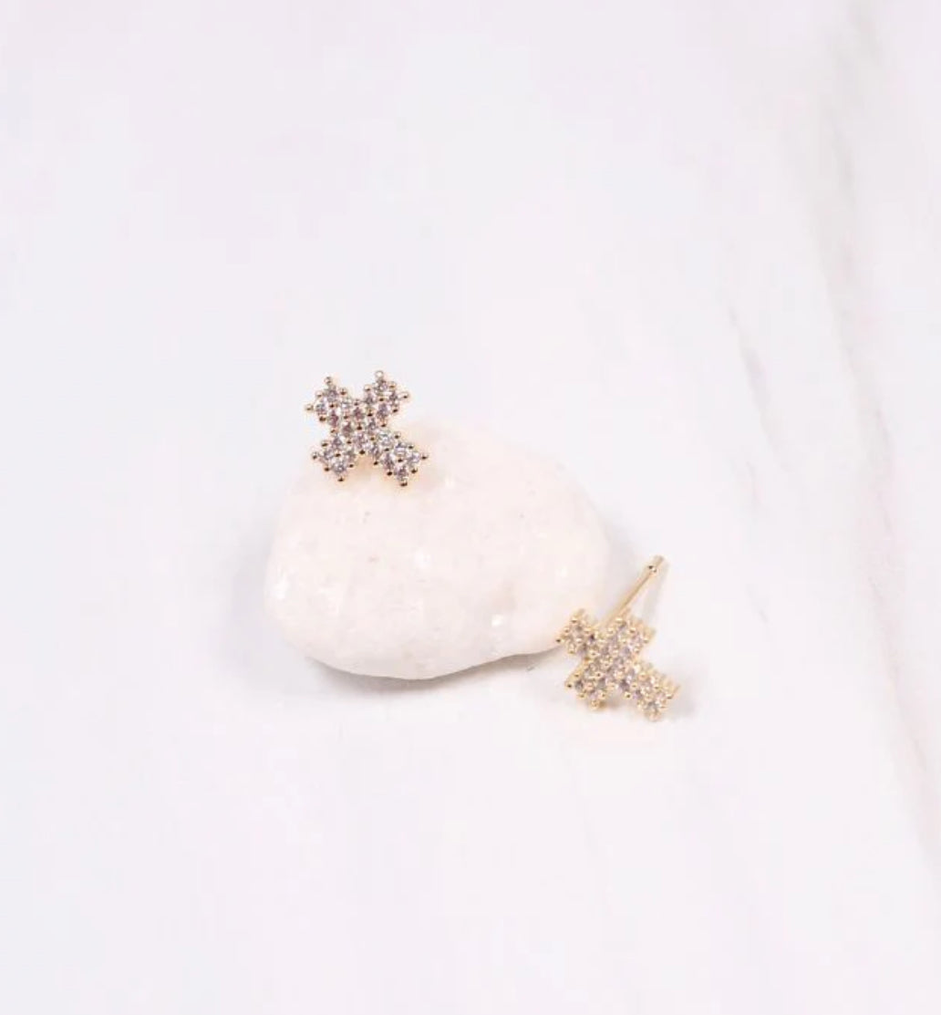 CH 38320 CZ Cross Stud Earring