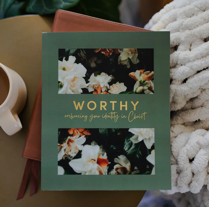 DAILY GRACE WORTHY BOOK