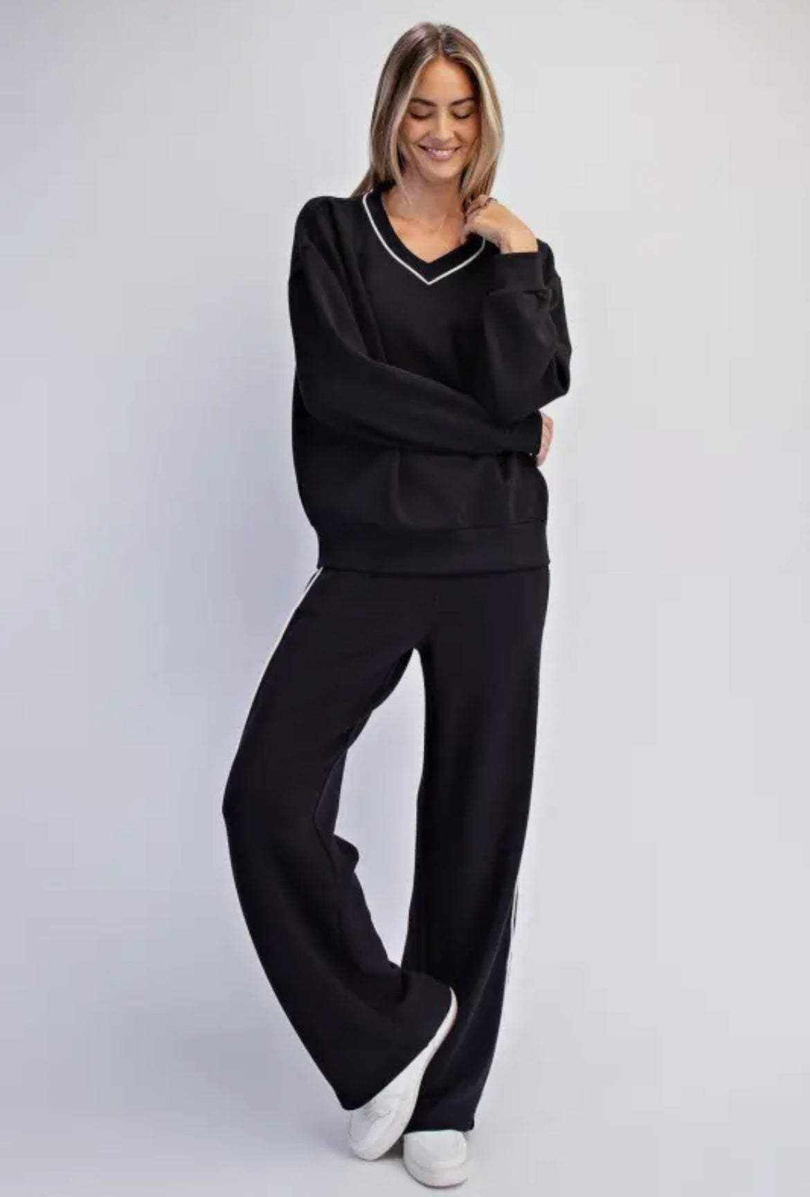 MR Modal Scuba V Neck Piping Top Blk/Cream