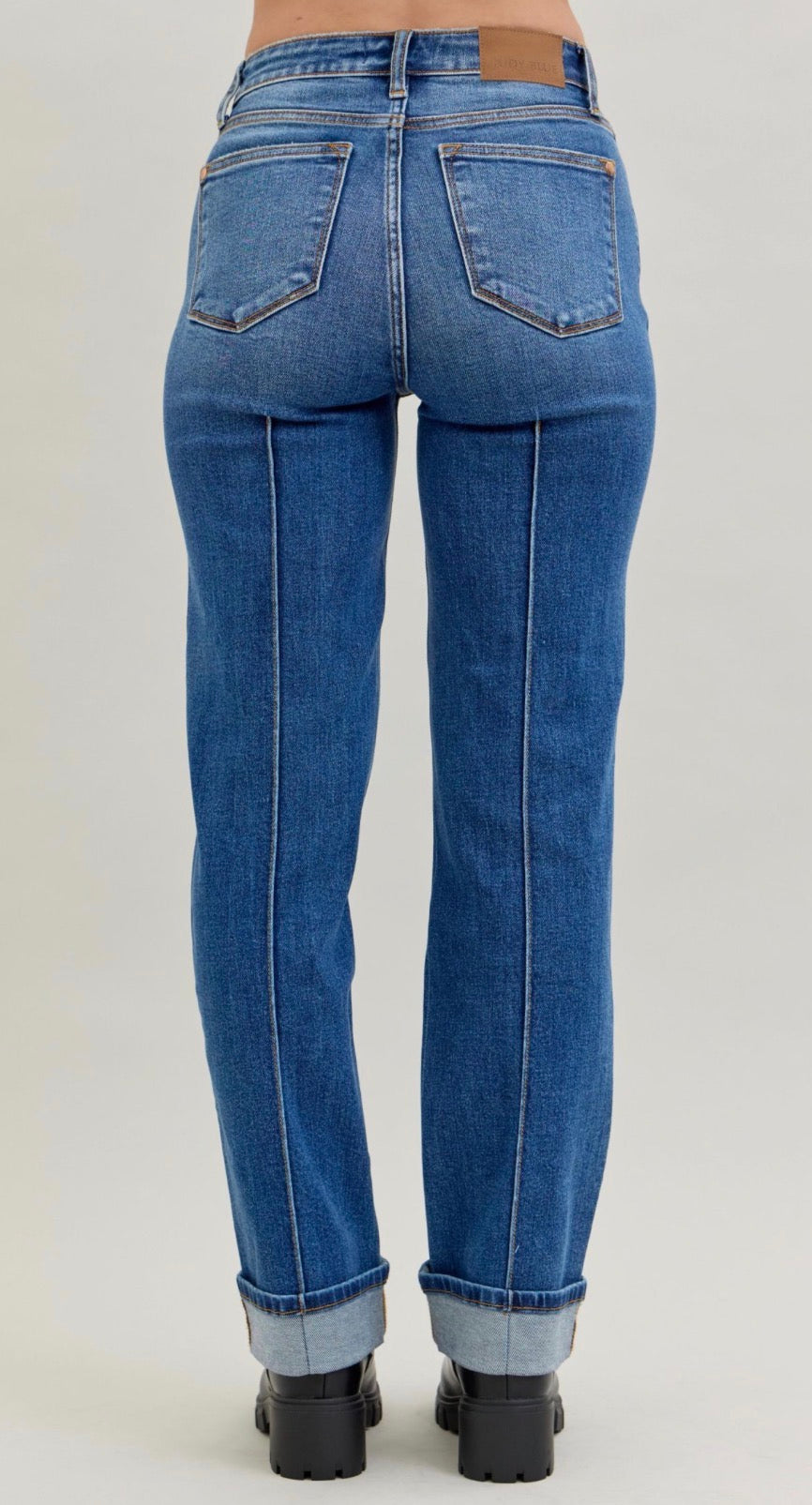 Judy Blue Stretch High Waist Front Seam Cuff 30"/Uncuffed 32 1/2" Straight Med Wash Denim