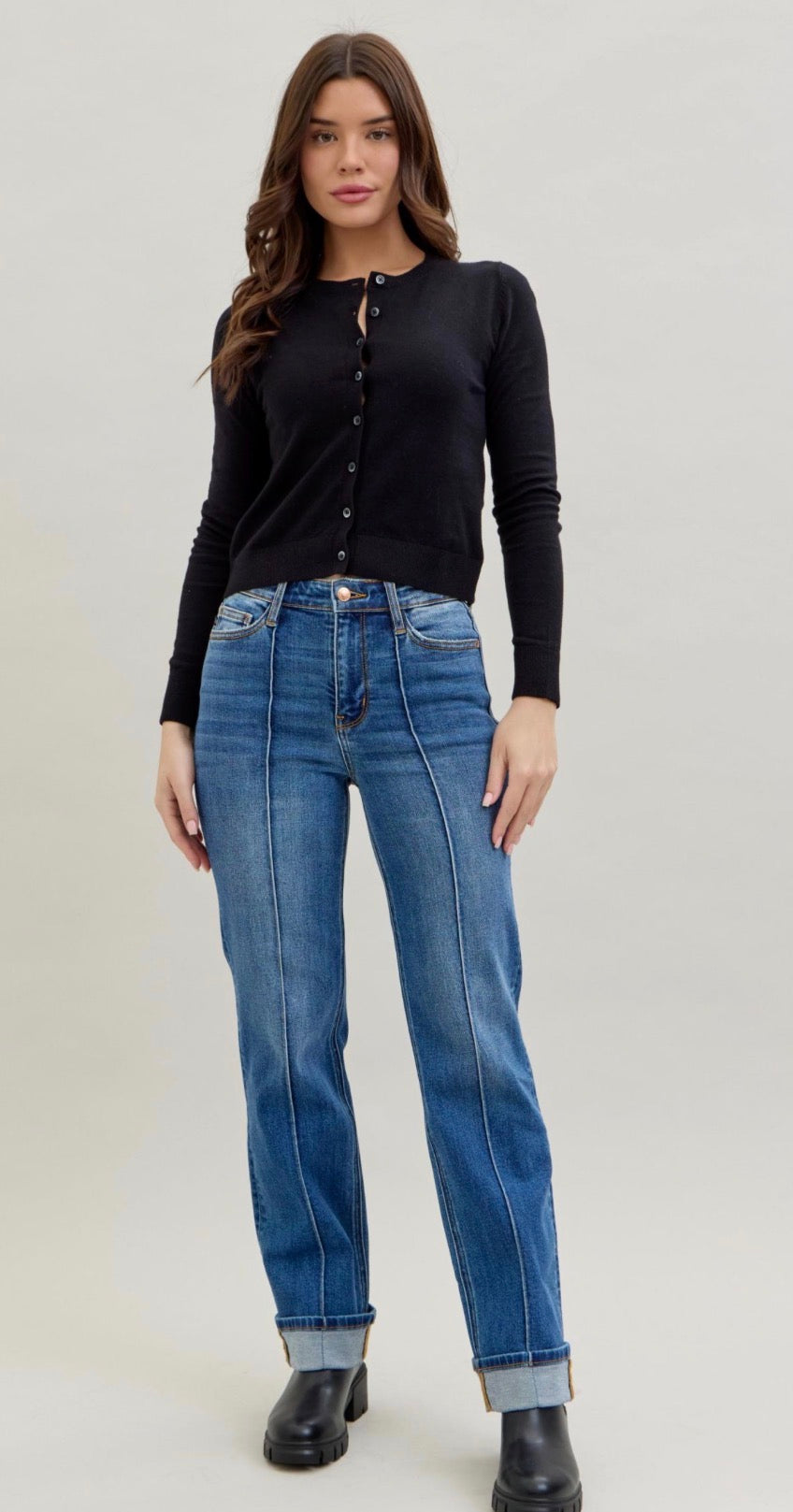 Judy Blue Stretch High Waist Front Seam Cuff 30"/Uncuffed 32 1/2" Straight Med Wash Denim