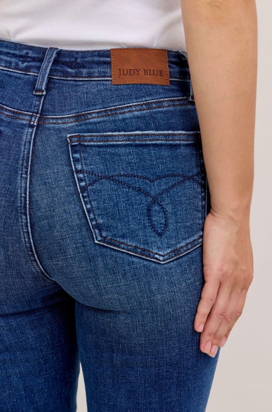 Judy Blue Stretch High Waist Bootcut SHORT 30" Inseam