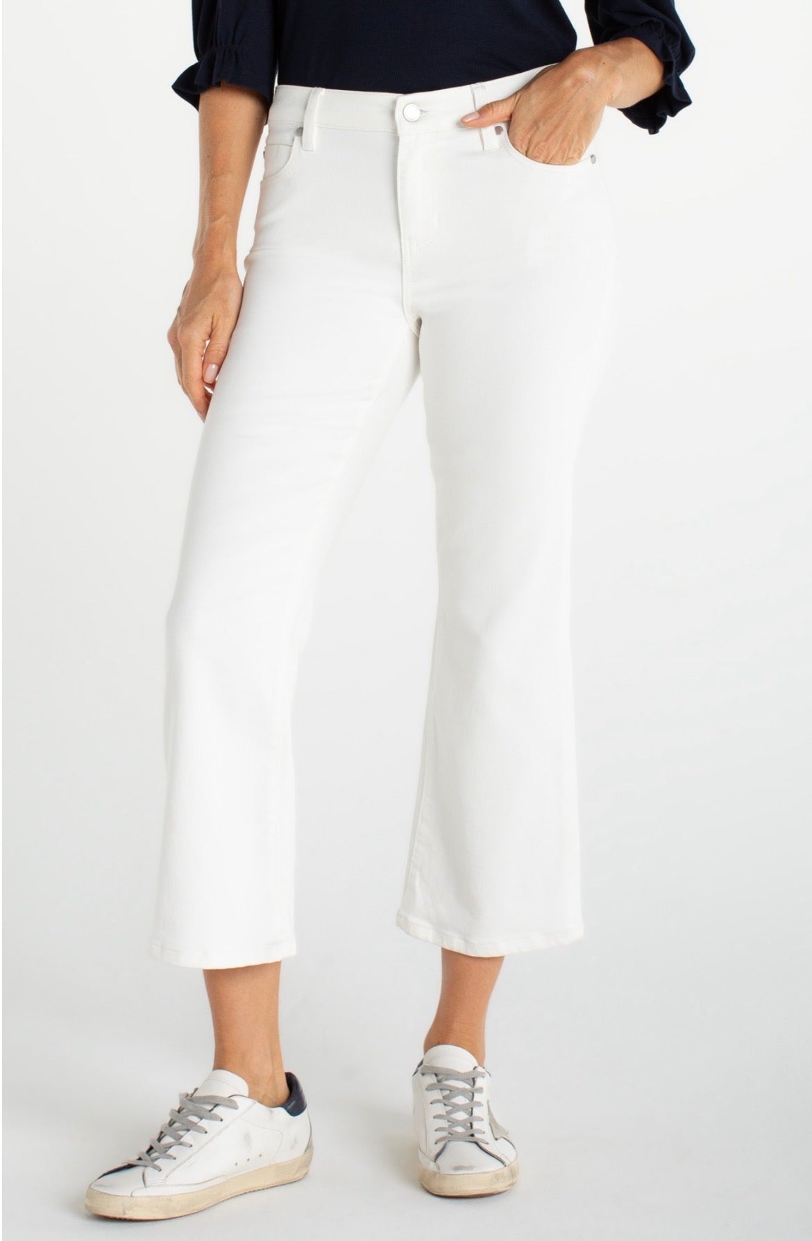 Liverpool Hannah Crop Flare 25.5 Inseam White Denim
