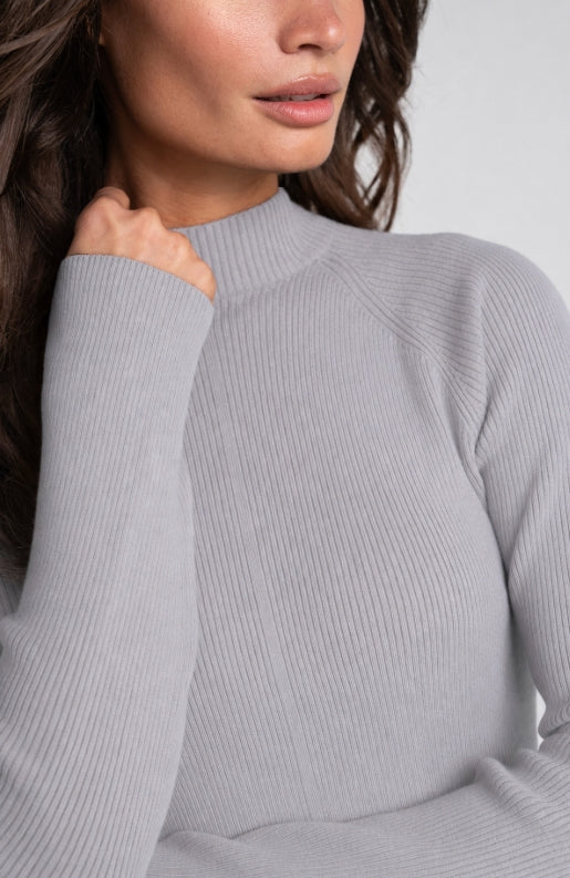 Liverpool Long Sleeve Ribbed Turtleneck Sweater Light Heather Grey