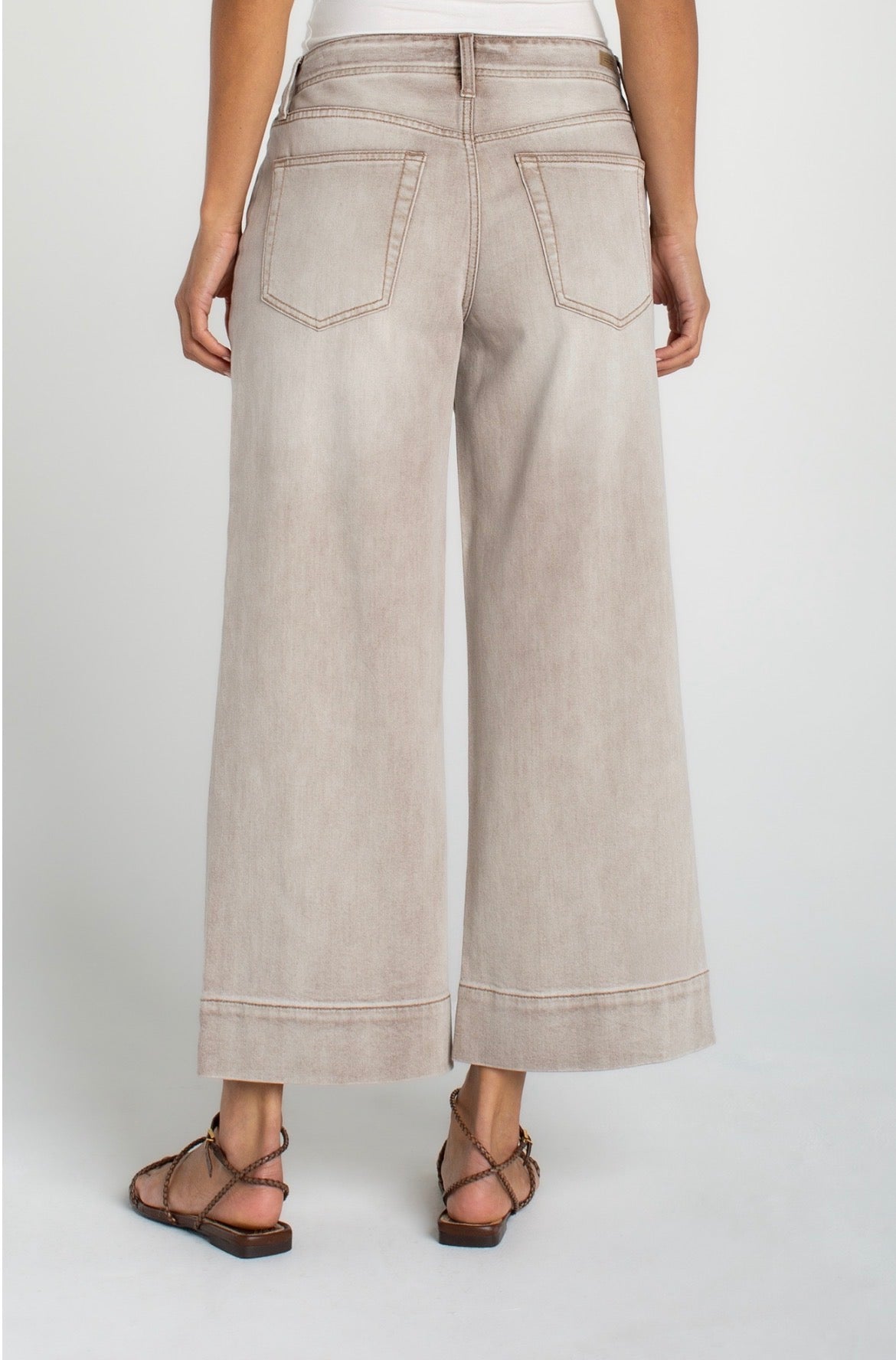 Liverpool Weekender Crop Wide Leg 26" Inseam Khaki