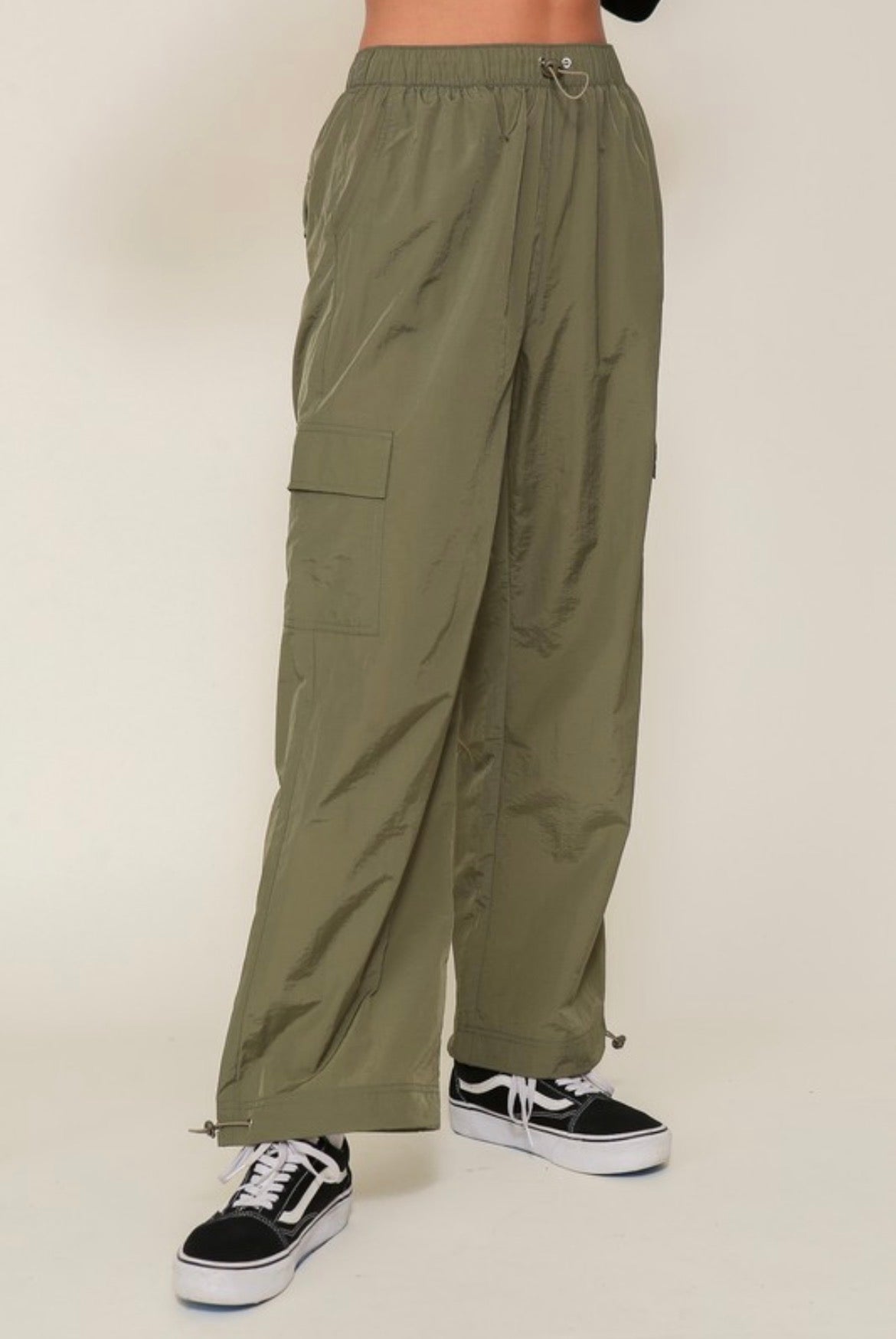 Timing Windbreaker Cargo Pants Olive Green