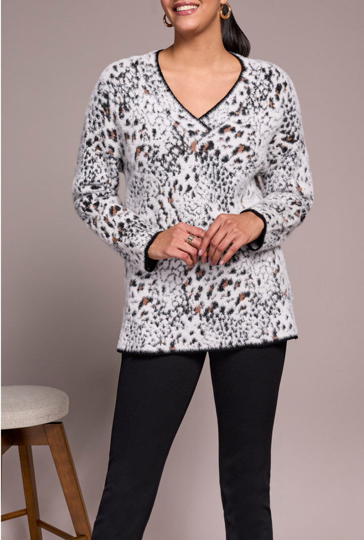 Tribal L/S V Neck Animal Print Sweater Blk/White