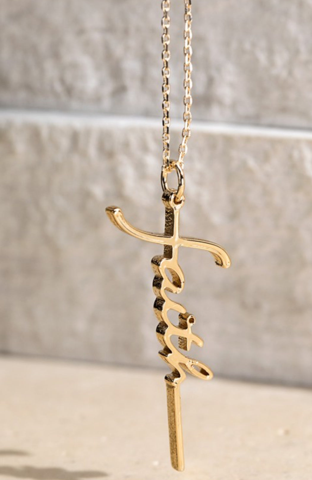 URBAN Faith Gold Necklace